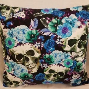 Skulls & Roses Home Decor Covered Pillow